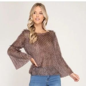 FUZZY KNIT TOP